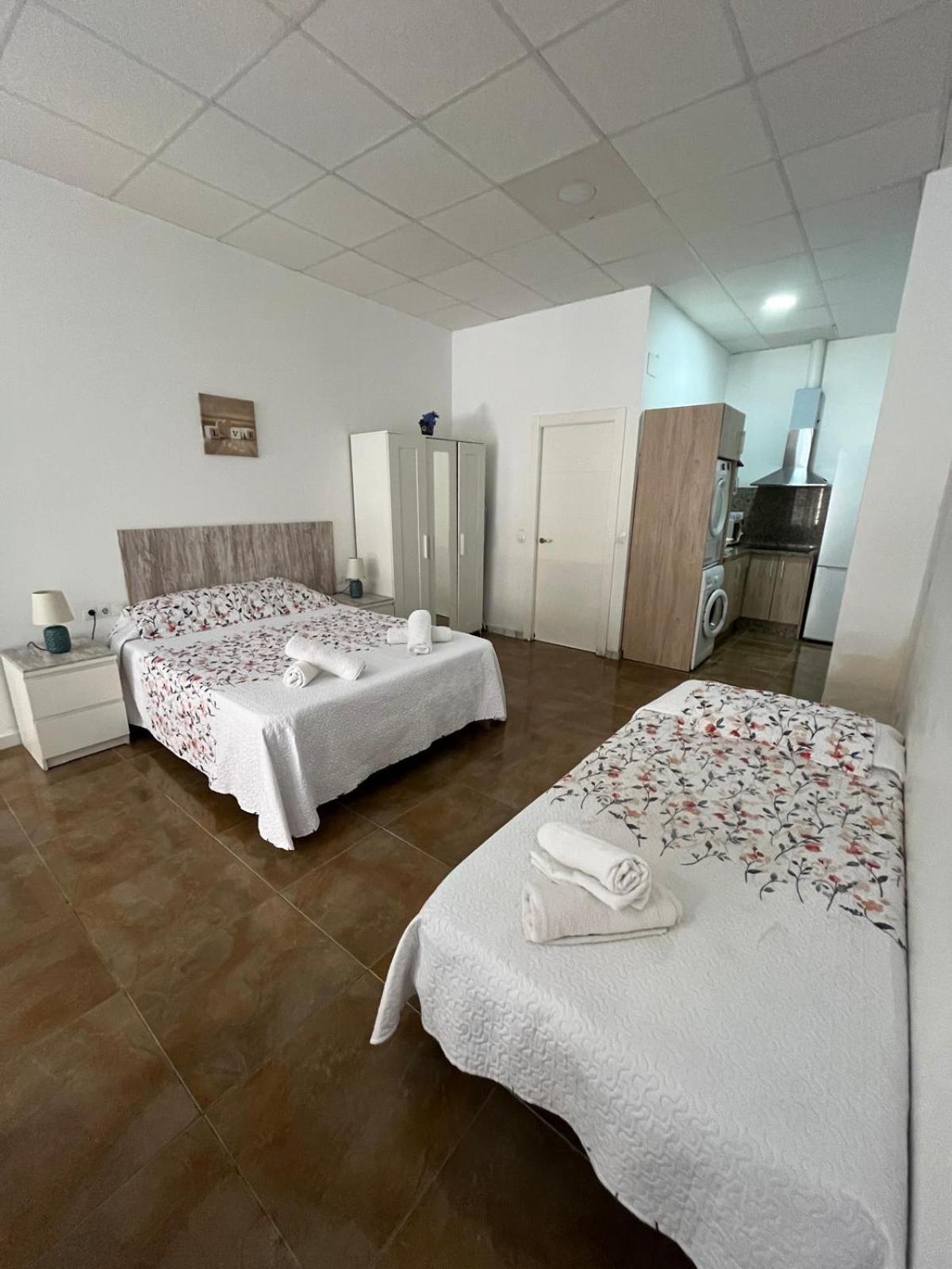 Becquer 3 Apartment มาลากา ภายนอก รูปภาพ