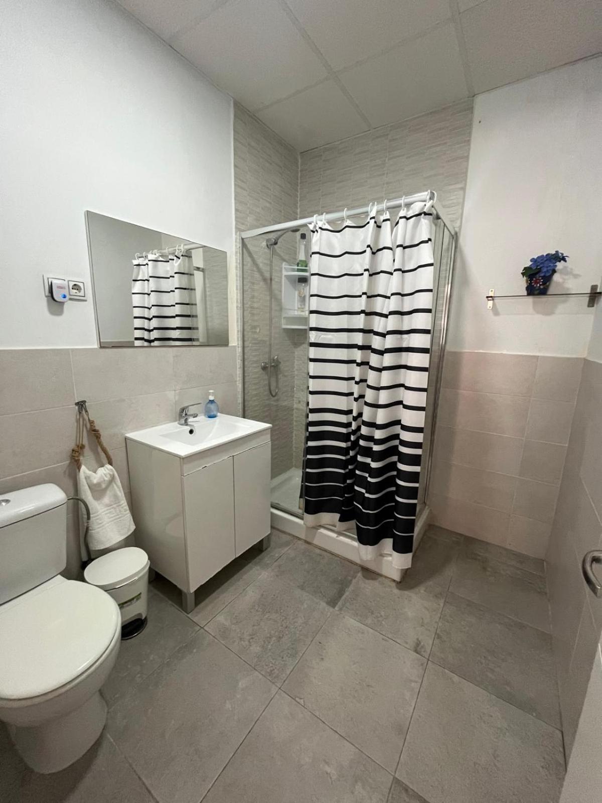 Becquer 3 Apartment มาลากา ภายนอก รูปภาพ
